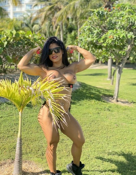 Yanet only fans nude