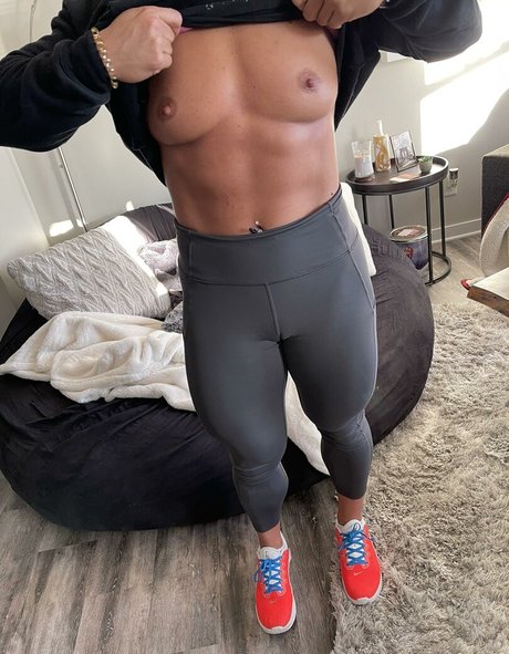 Tay Bae onlyfans free