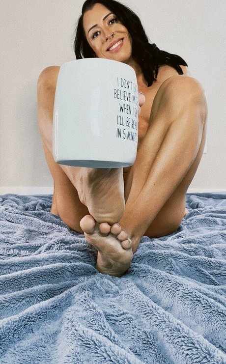 Tay Bae desnuda onlyfans