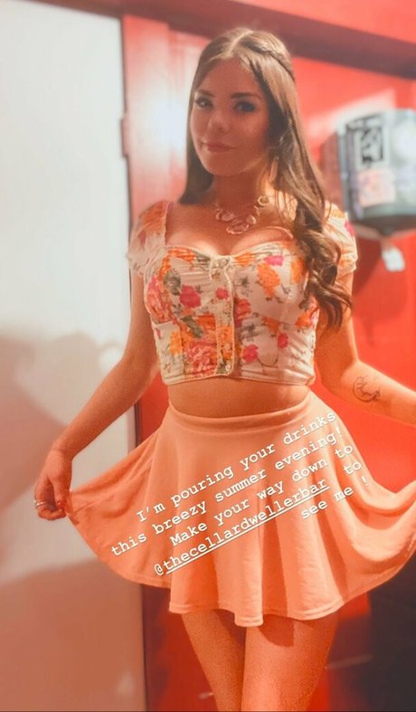 Jade Emarthla onlyfans free content