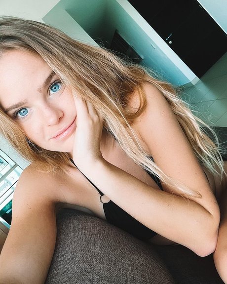 Inna Moll onlyfans nudes