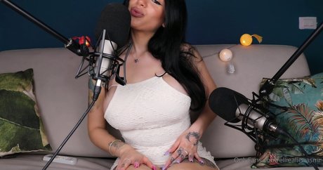 Ellie Alien ASMR onlyfans nude leak