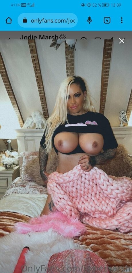 Jodiemarsh onlyfans picture