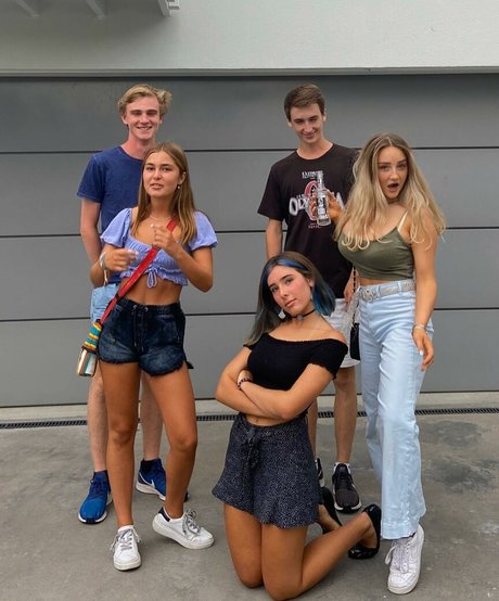 Ruby Pearl Esler naked onlyfans pics