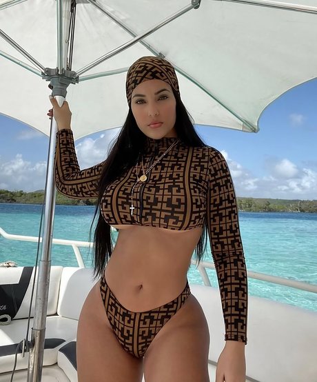 yeimmyoficial onlyfans content type