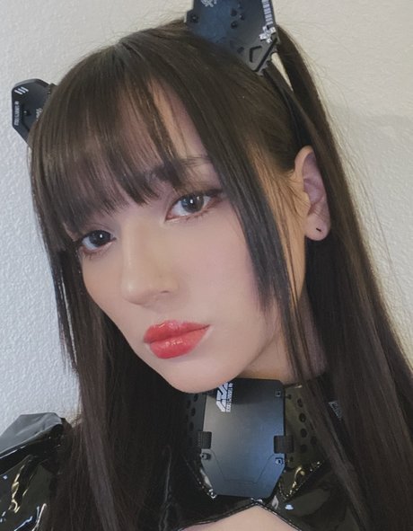 Rei Yoshida Profile pic