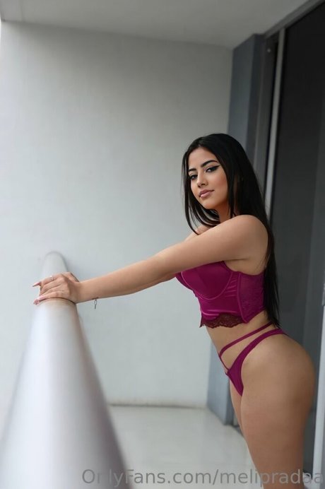 melipradaa nude only fans leaks