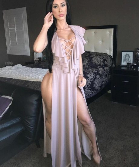 Taishaveli naked onlyfans