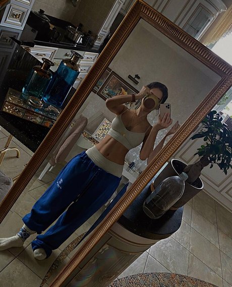 stepsister onlyfans beautiful naked pics