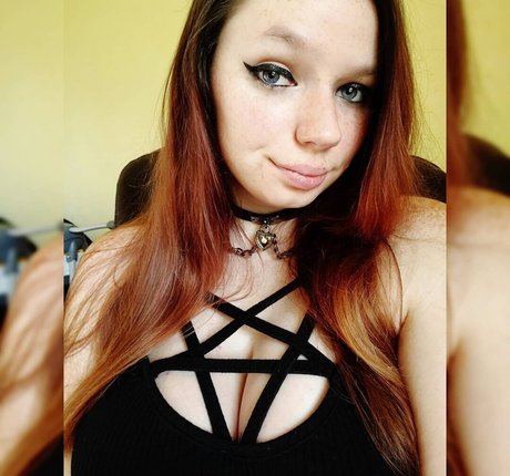 Gabby Swears onlyfans nude leaks