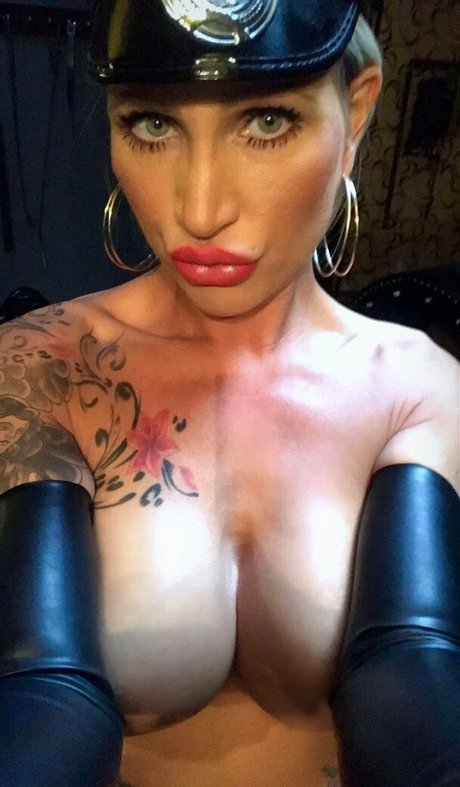 Calea Toxic onlyfans archives