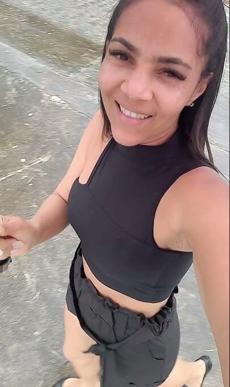 Marrlly Dyamante tits onlyfans