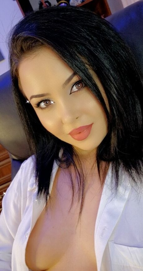 Rebeccamaria onlyfans ass