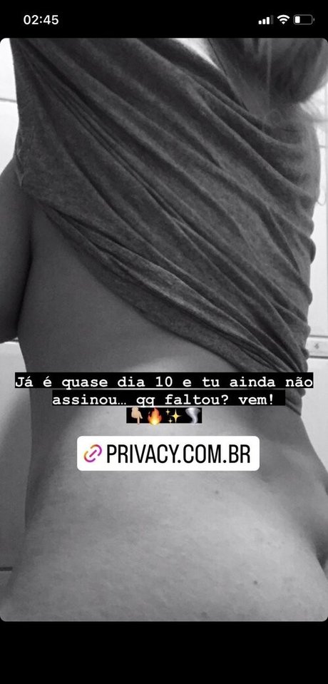 Juliartt onlyfans model photo