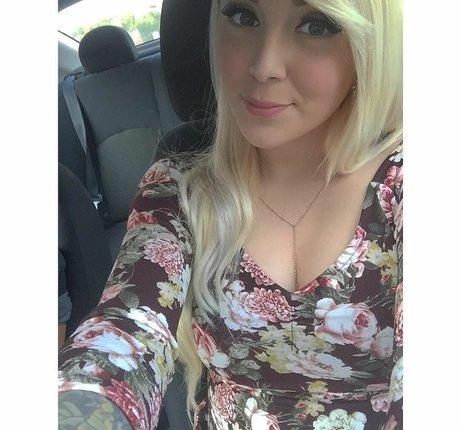 SJ Valenz onlyfans free content