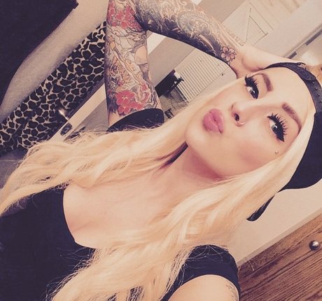 SJ Valenz Profile pic