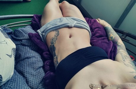 Mopsiie 2 0 leaked onlyfans nude