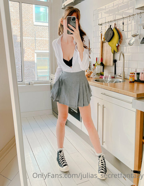 julias secretfantasy onlyfans xxx