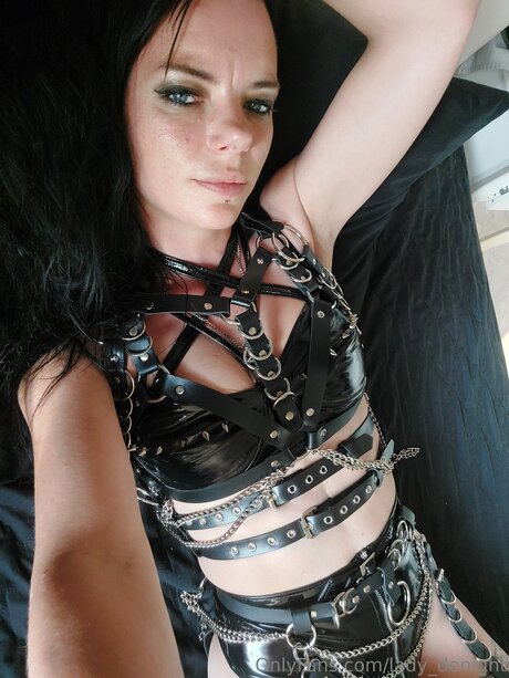 Lady Denight onlyfans content type