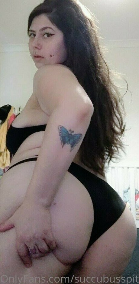 Franki Moss onlyfans nude photos