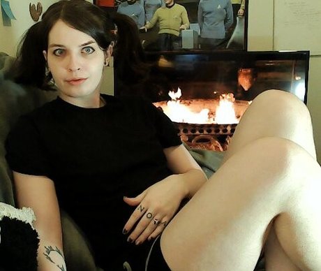 warmfreshpaint onlyfans nude