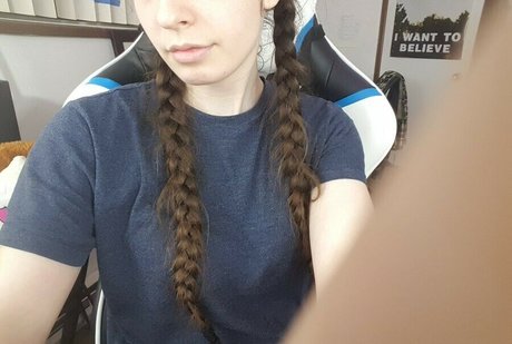 warmfreshpaint desnuda onlyfans