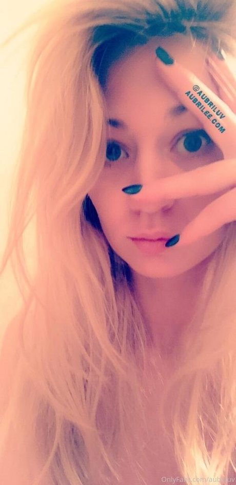 aubriluv Profile pic