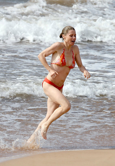 Julie Bowen onlyfans leak fuck