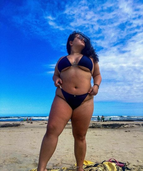 Karol Lannes onlyfans nude pictures