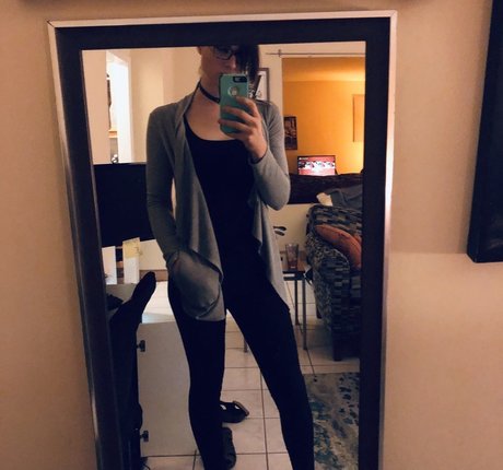 Ava Shade onlyfans free