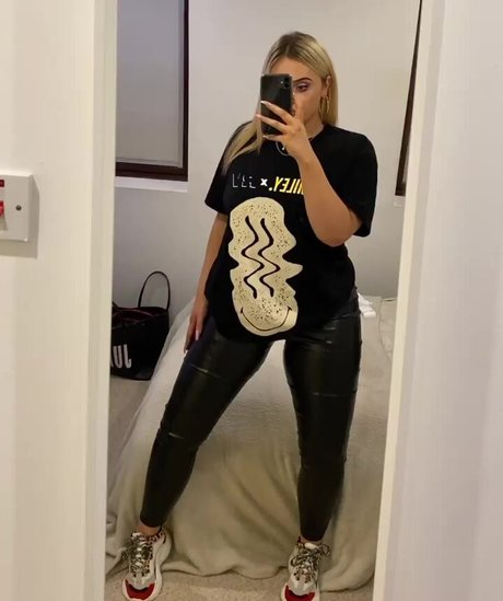 Eleanor Evans onlyfans leak nudes