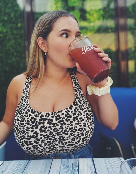 Paige F strip onlyfans