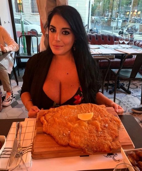 Valeria Vela naked onlyfans leaks