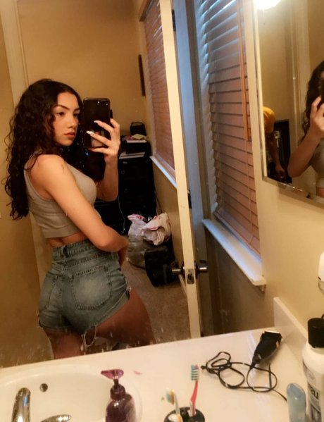 Mary Kaylaficial onlyfans pics