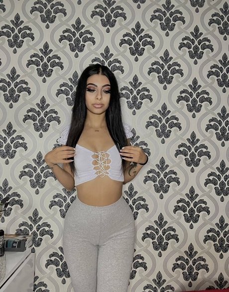 alecsandraa a xxx onlyfans