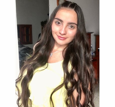 lamartinezruiz only fans pictures