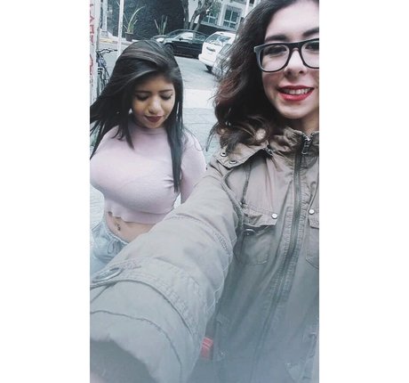 Kimberly Hdeez onlyfans leaks.