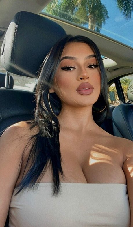 Lucero Crystal nude leak onlyfans