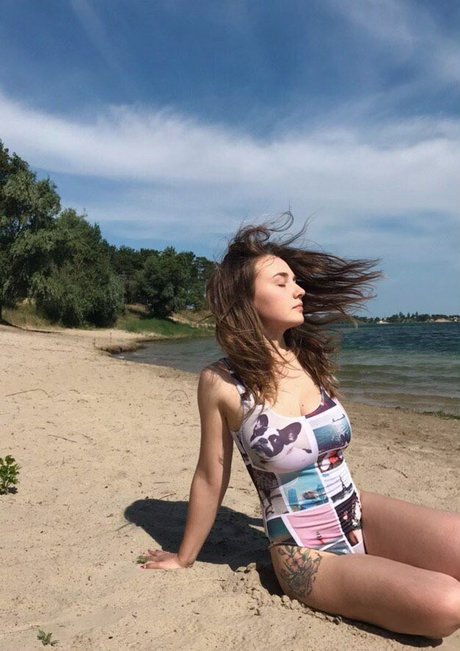 elinatwrk only fans sex