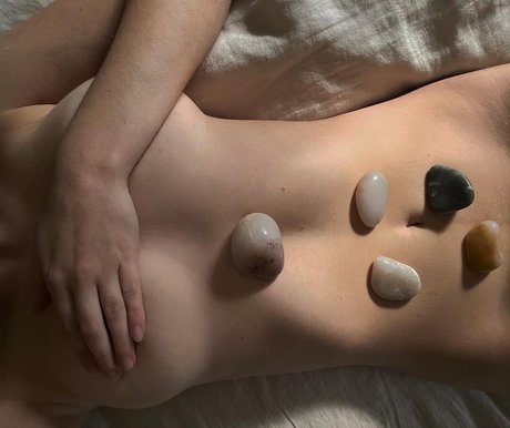 joi asian onlyfans pornographic pics