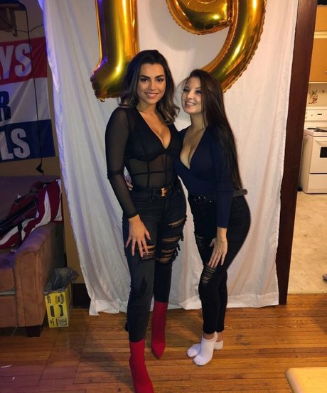 Kylie Manue nude onlyfans