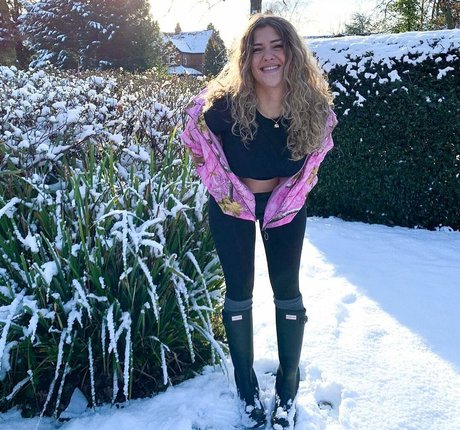 Claudia Valler only fans nudes