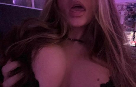 blowjob sloppy onlyfans pornographic photo