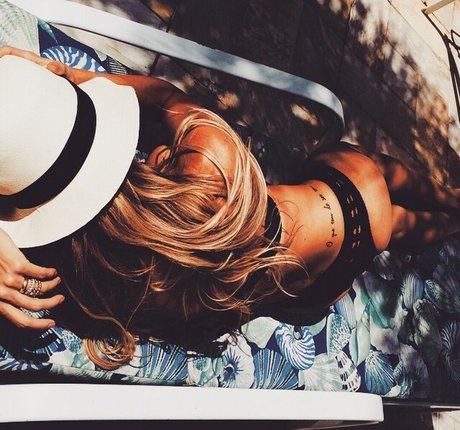 Roberta Carbonari Muzy onlyfans strip