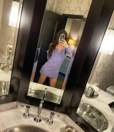 NeverSatisfiedXO onlyfans xxx