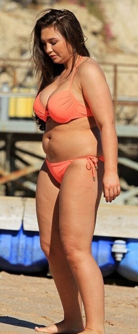 Lauren Rose Goodger onlyfans fuck