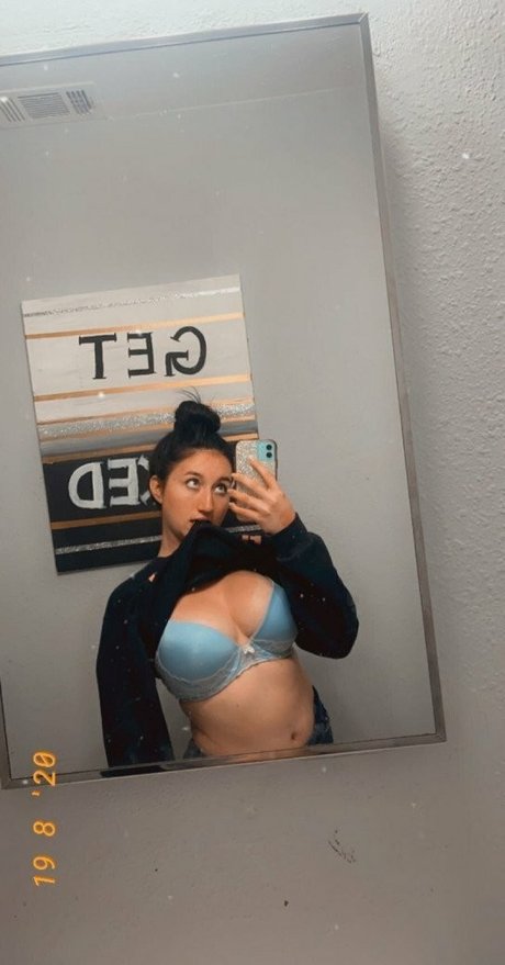 ideal onlyfans sexy images