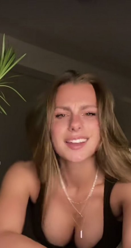 Lana Roosje leaked onlyfans nude