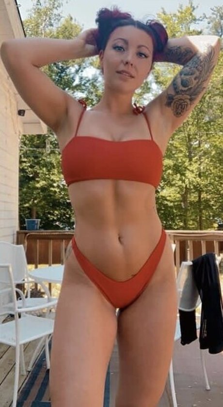 Addisonhollyfit onlyfans creator