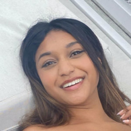 peachyneesh_ nude only fans leaks